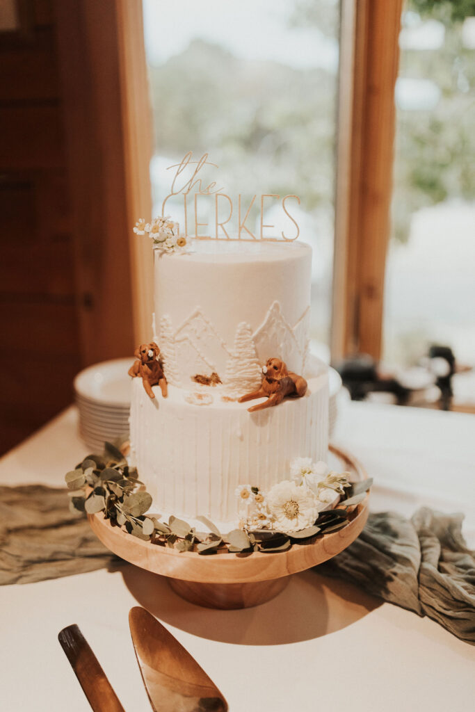 micro wedding cake design 