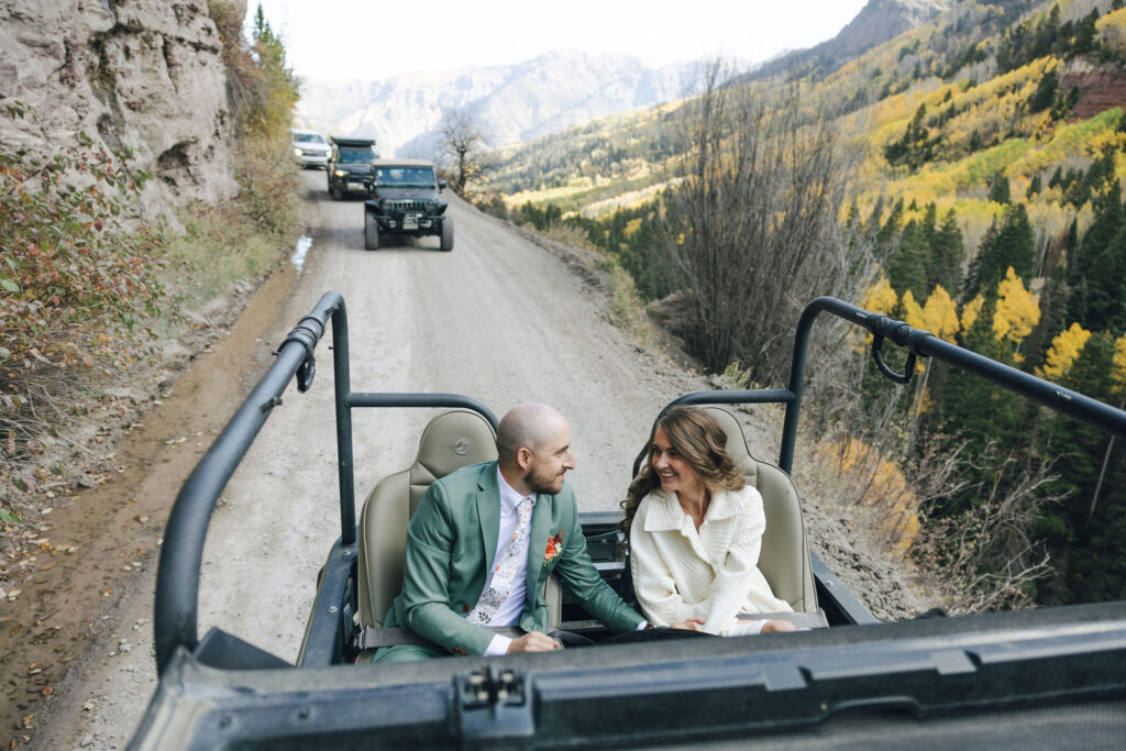 fall-jeep-elopement-ouray-colorado