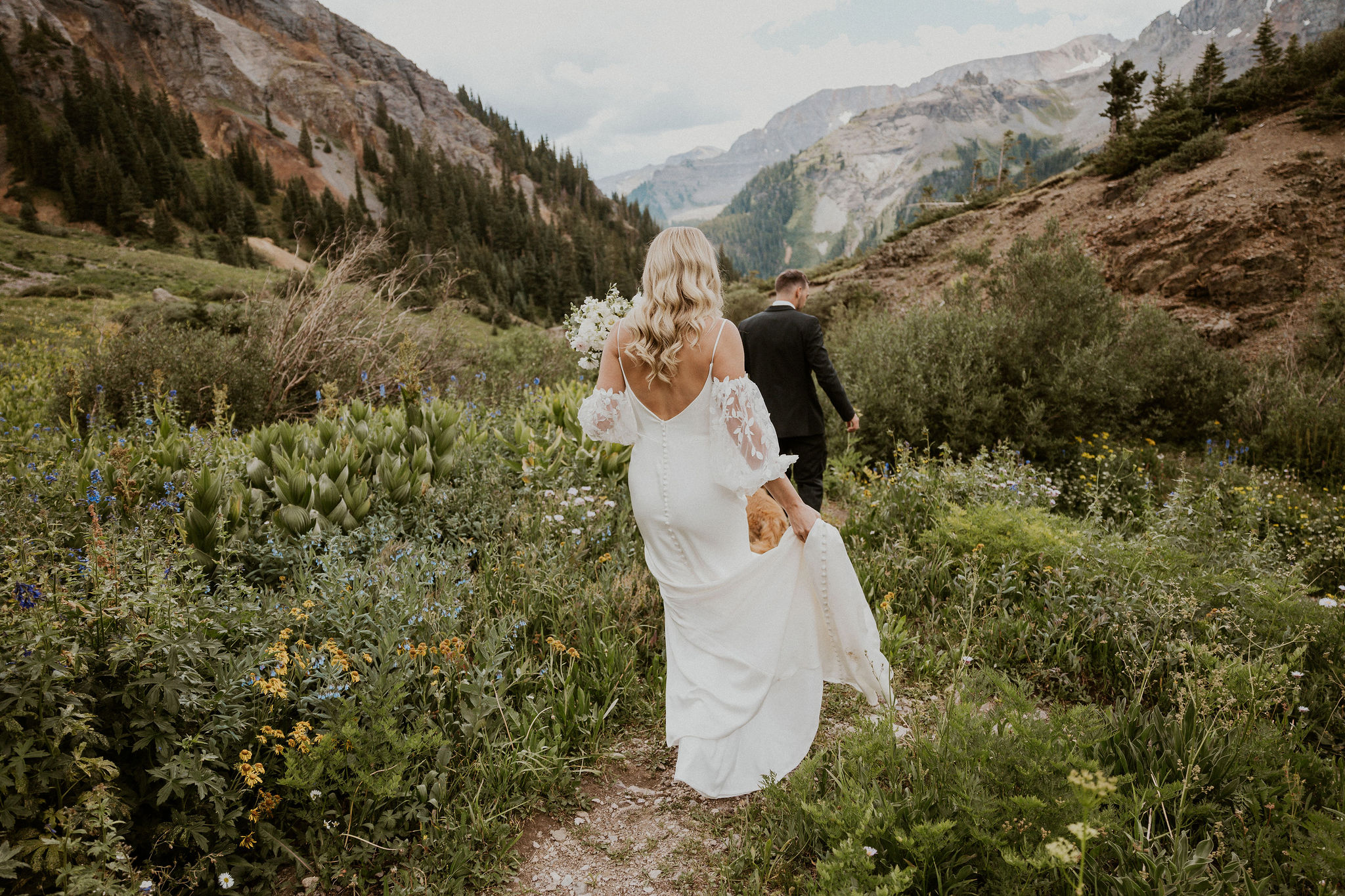 wildflower-elopement-wedding-ouray-colorado