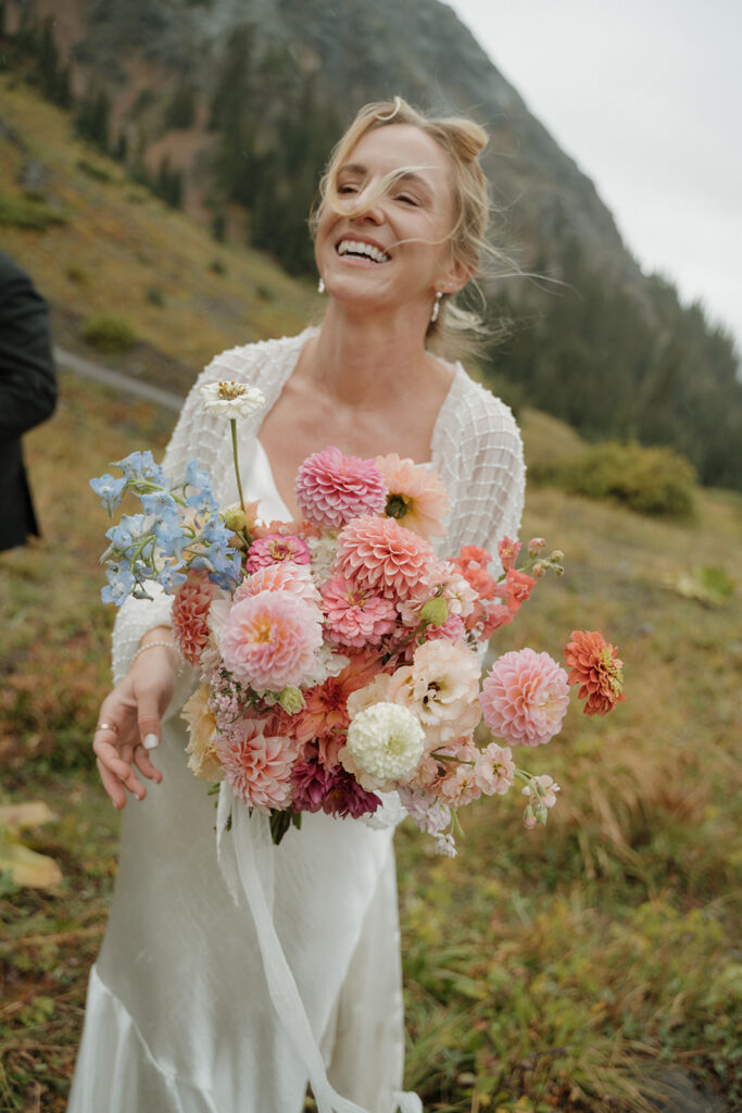 wildflower bouquet for this fall elopement 