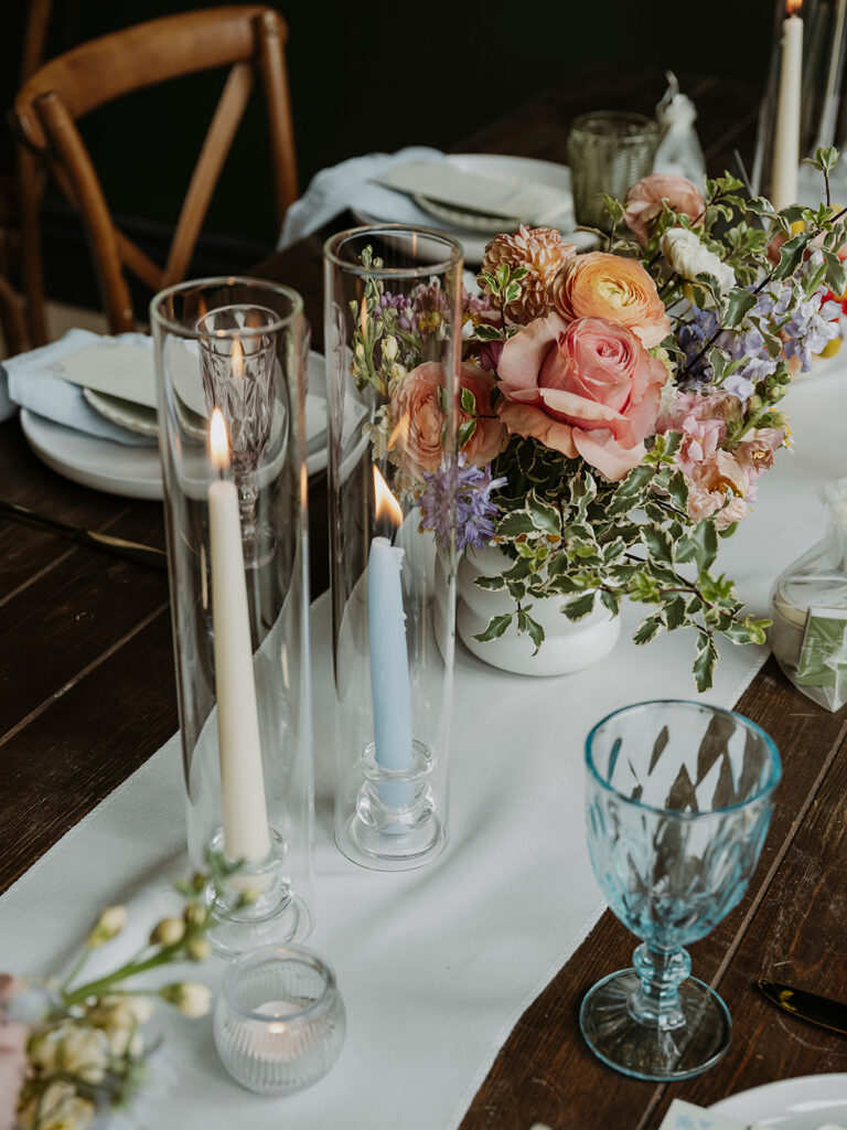 bright-wedding-florals-mountain-wedding